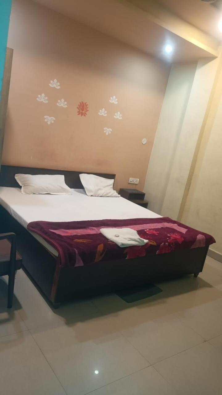 Hotel Shyam Utsav Mirzāpur Exterior photo